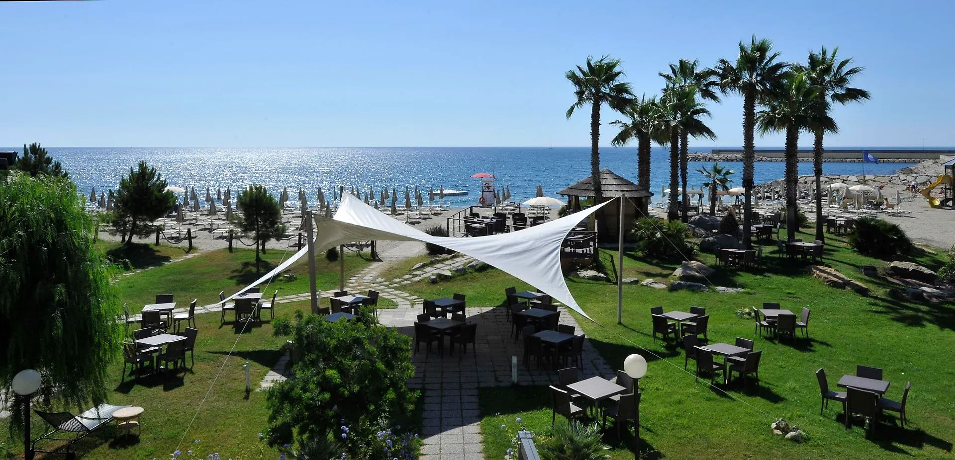 Aregai Marina Hotel & Residence Санто-Стефано-аль-Мар 4*,  Италия