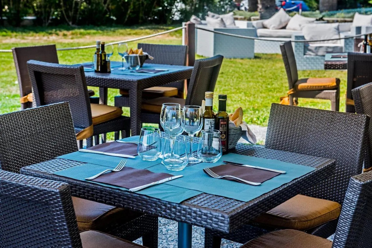 Aregai Marina Hotel & Residence Санто-Стефано-аль-Мар