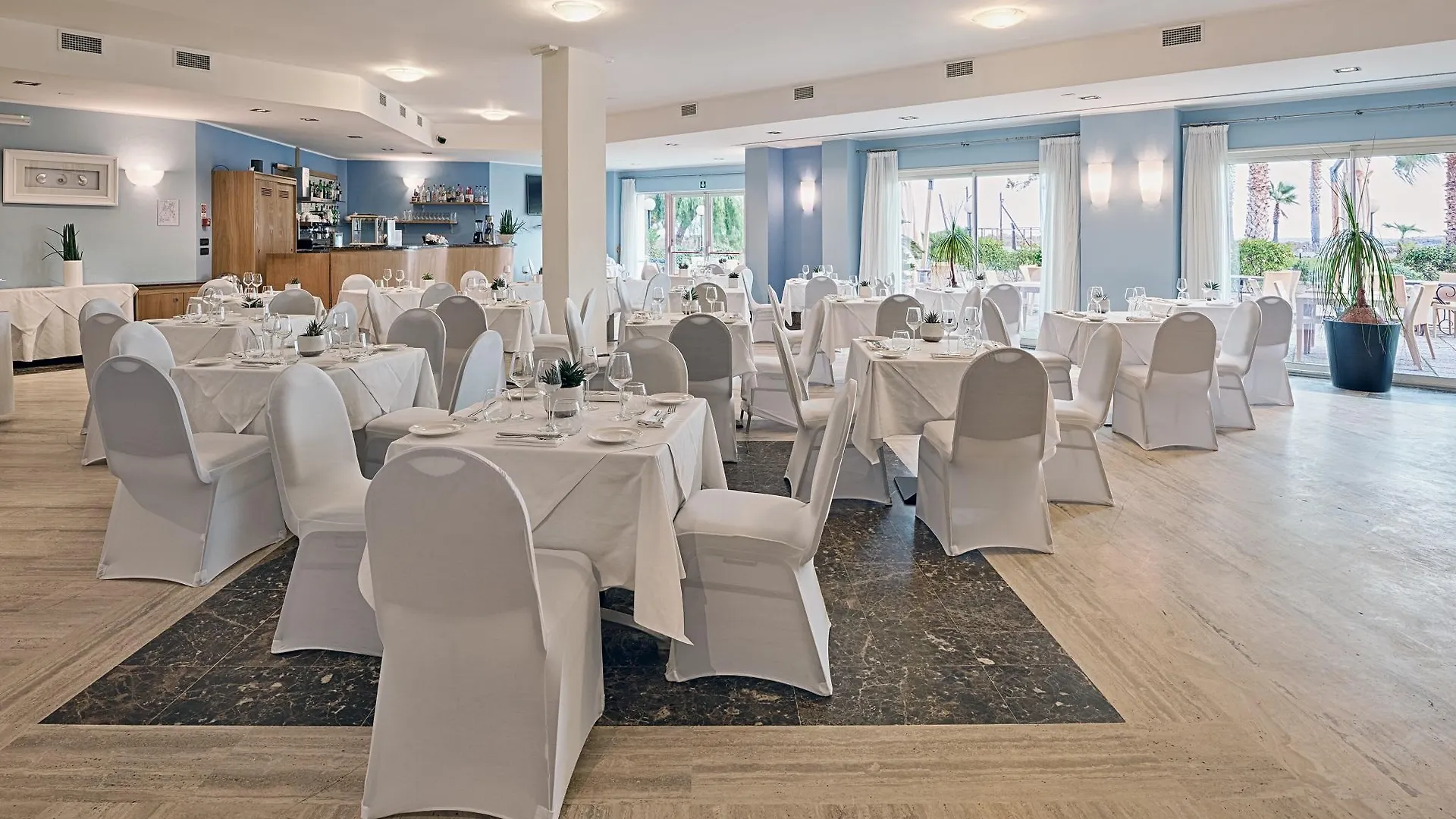 **** Hotel Aregai Marina Hotel&Residence Santo Stefano al Mare Italia